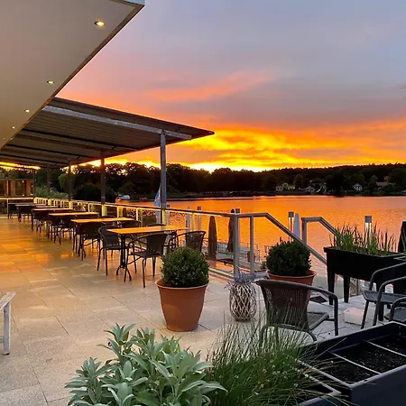 酒店 & Restaurant Deutsches Haus Feldberg *