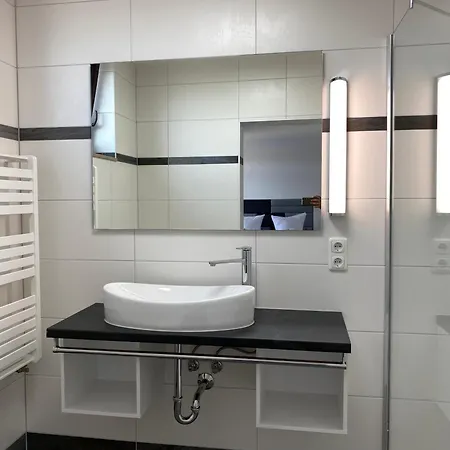 & Restaurant Deutsches Haus Feldberg 酒店 费尔德堡